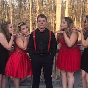 Meet your Posher, Kaylee